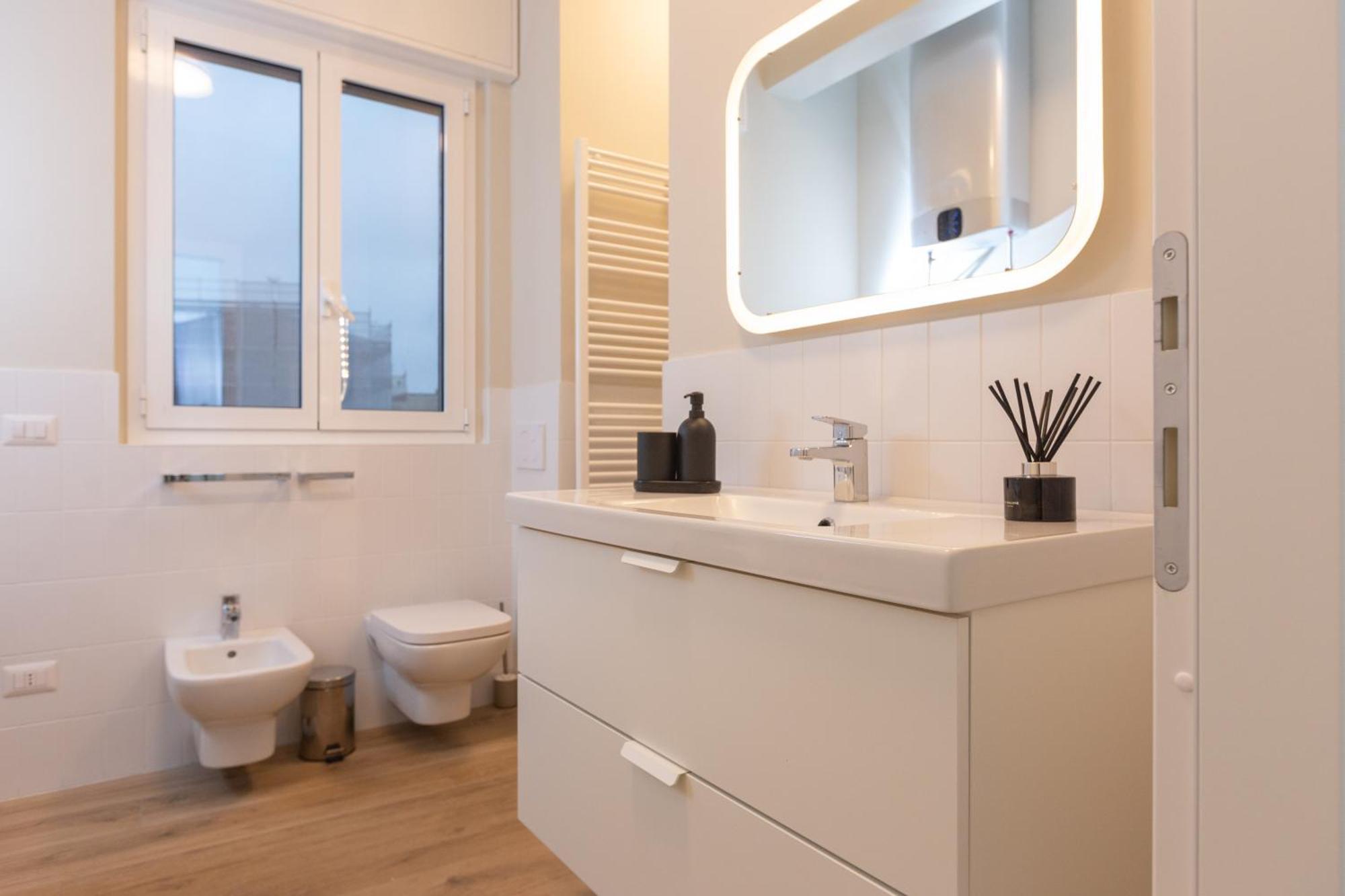 Dreams Exclusive Apartments With Terrace - Free Parking - M1 Station - Near Center Milaan Buitenkant foto